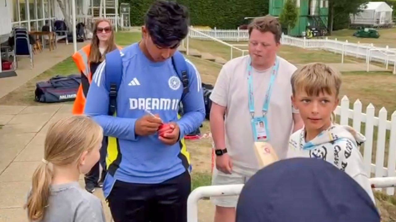 Vaibhav Suryavanshi: বৈভব সূর্যবংশীর বিশ্বরেকর্ড! কী এমন করলেন ইংল্যান্ডের মাটিতে?