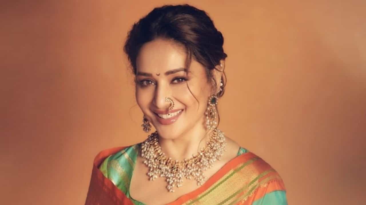 অভিনয় করতে গিয়েই মায়ায় জড়িয়ে পড়েন মাধুরী, রাতারাতি কাকে দত্তক নেন নায়িকা?
