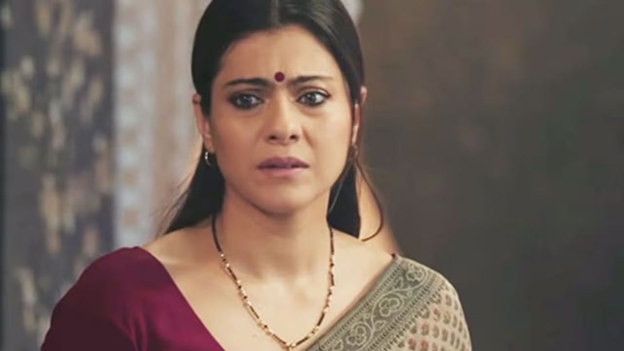 কাজলের কেরিয়ার শেষ করে দিতে চেয়েছিলেন এই সুপারস্টার, কে জানেন? কাজলের কেরিয়ার শেষ করে দিতে চেয়েছিলেন এই সুপারস্টার, কে জানেন?