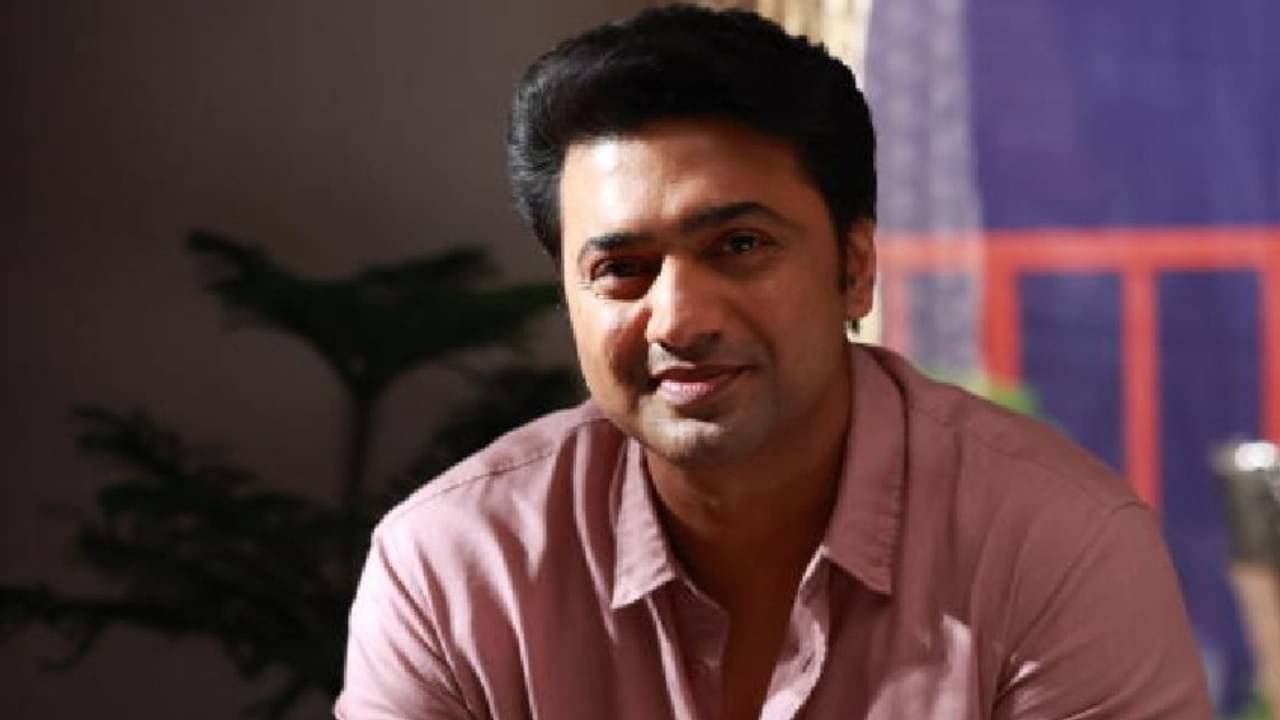 বাবা-মা সব সময়..., দেবের বাড়িতে এখন হট টপিক কী?