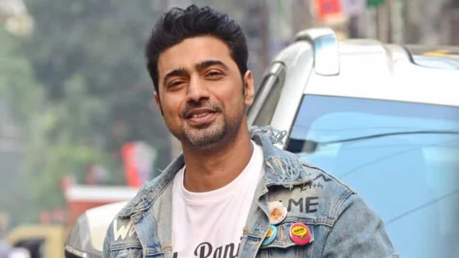 বাংলা ছেড়ে মুম্বই পাড়ি দিচ্ছেন দেব? কী বললেন মেগাস্টার বাংলা ছেড়ে মুম্বই পাড়ি দিচ্ছেন দেব? কী বললেন মেগাস্টার