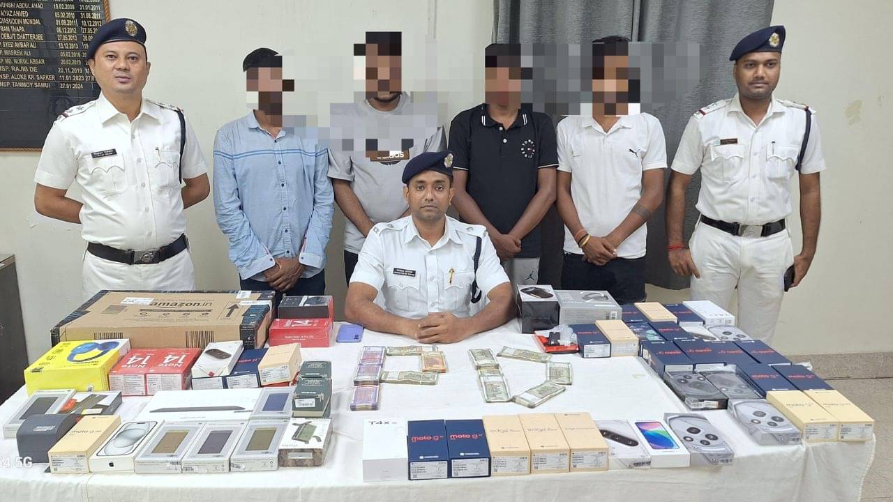 Cyber Fraud Case: হোয়াটসঅ্যাপে পাঠানো লিঙ্কে ক্লিক করেই মাথায় হাত যুবকের, শহরে ফের সক্রিয় জামতাড়া গ্যাং