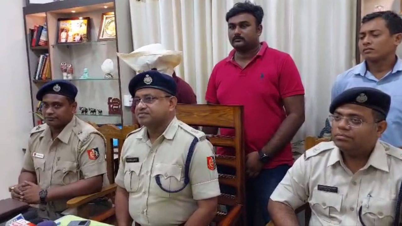 Hooghly: খুব সাবধান! এইভাবেও এবার প্রতারণা হচ্ছে, সাংবাদিক বৈঠকে জানাল পুলিশ