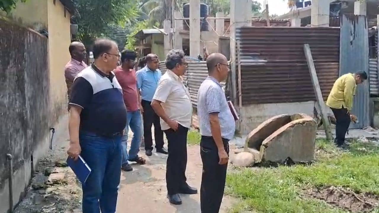 Jalpaiguri: জলপাইগুড়িতে জাপানি থাবা, মৃত ৩! কলকাতা থেকে ছুটে গেলেন আধিকারিকরা