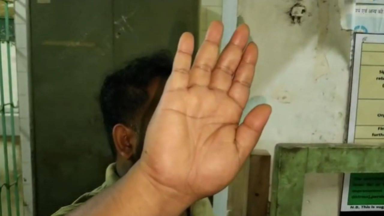 Bagda: স্কুলে যৌন হেনস্থার অভিযোগ, গ্রেফতার ইংরেজি শিক্ষক