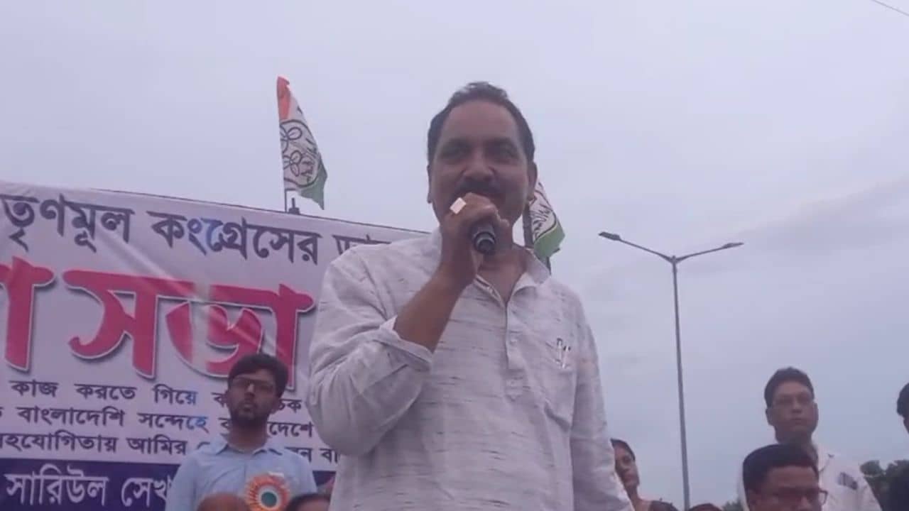 Malda: কপালের নীচে চোখ রাখব না, চরম বিতর্কিত মন্তব্য তৃণমূল নেতার