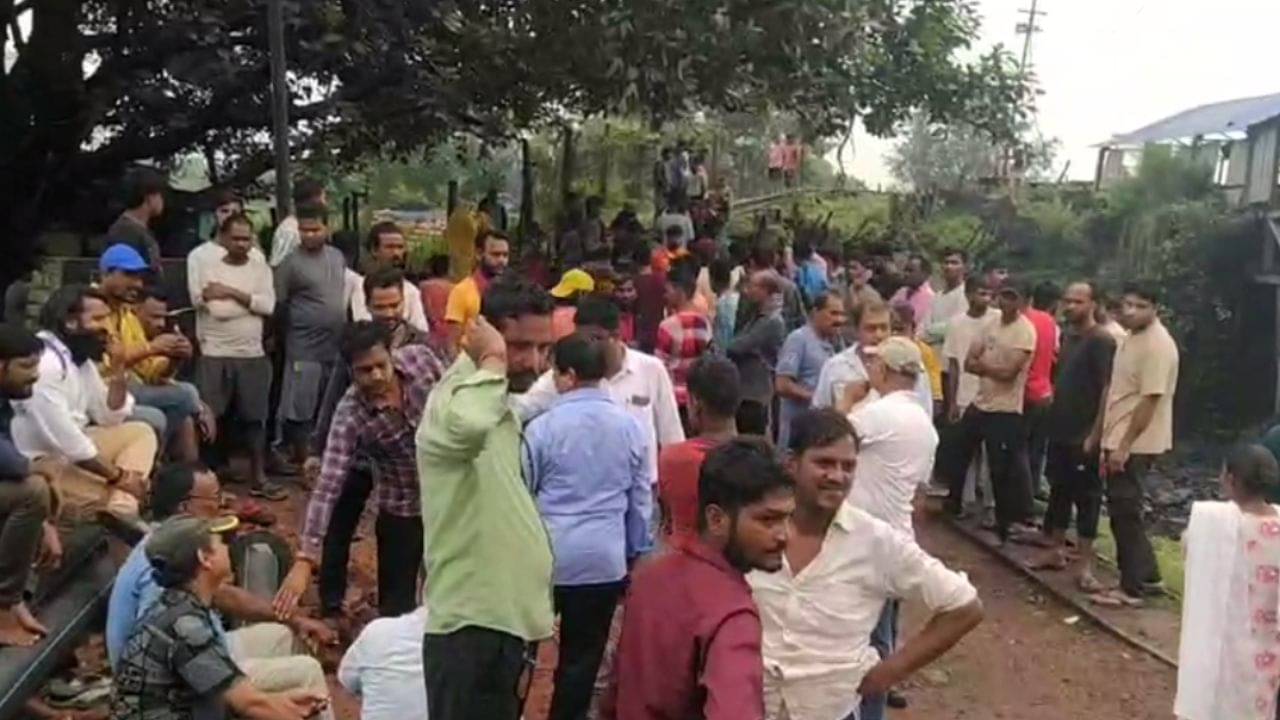 Road Accident: ECL-এর গাড়ির ধাক্কা? মোটর বাইক থেকে ছিটকে পড়ে মৃত্যু ছাত্রীর