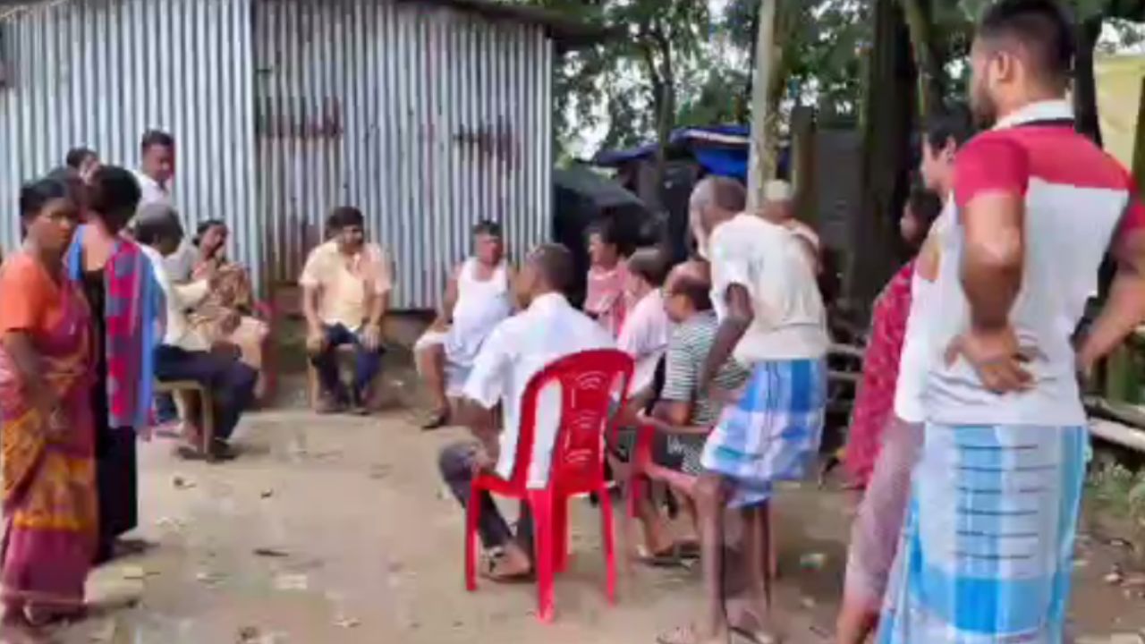 Alipurduar: কেরলে কাজে গিয়ে উদ্ধার বাংলার শ্রমিকের দেহ, পরিবার বলছে খুন Alipurduar: কেরলে কাজে গিয়ে উদ্ধার বাংলার শ্রমিকের দেহ, পরিবার বলছে খুন