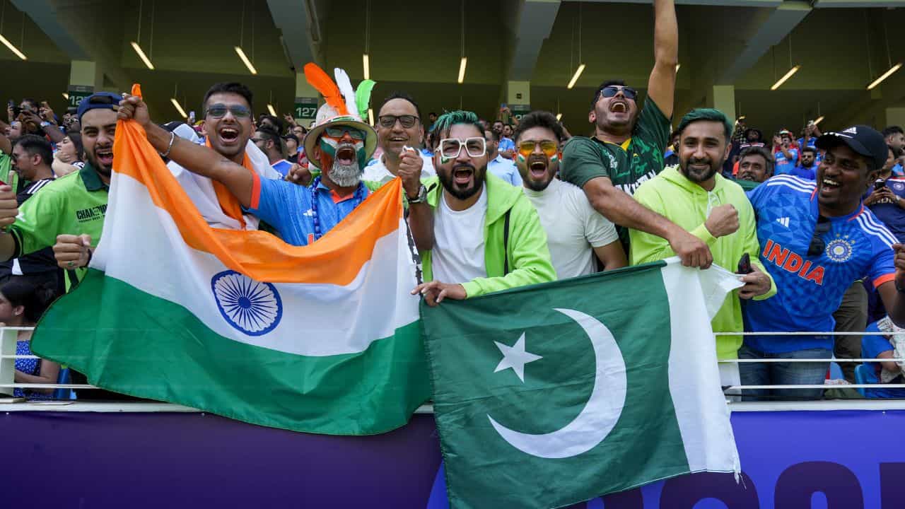 IND vs PAK: এশিয়া কাপে ভারত-পাকিস্তান ম্যাচ নিয়ে অবস্থান স্পষ্ট করল সরকার IND vs PAK: এশিয়া কাপে ভারত-পাকিস্তান ম্যাচ নিয়ে অবস্থান স্পষ্ট করল সরকার