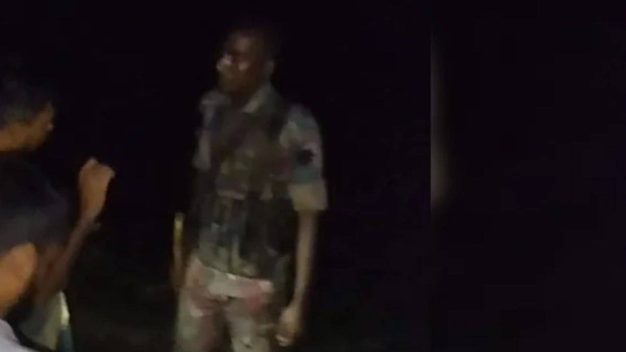 BSF-BGB: এত দুঃসাহস! দিনেদুপুরে সীমান্ত দিয়ে ভারতে ঢুকল বাংলাদেশের ২ BGB জওয়ান, চা বাগানের মধ্যে কী করছিল?