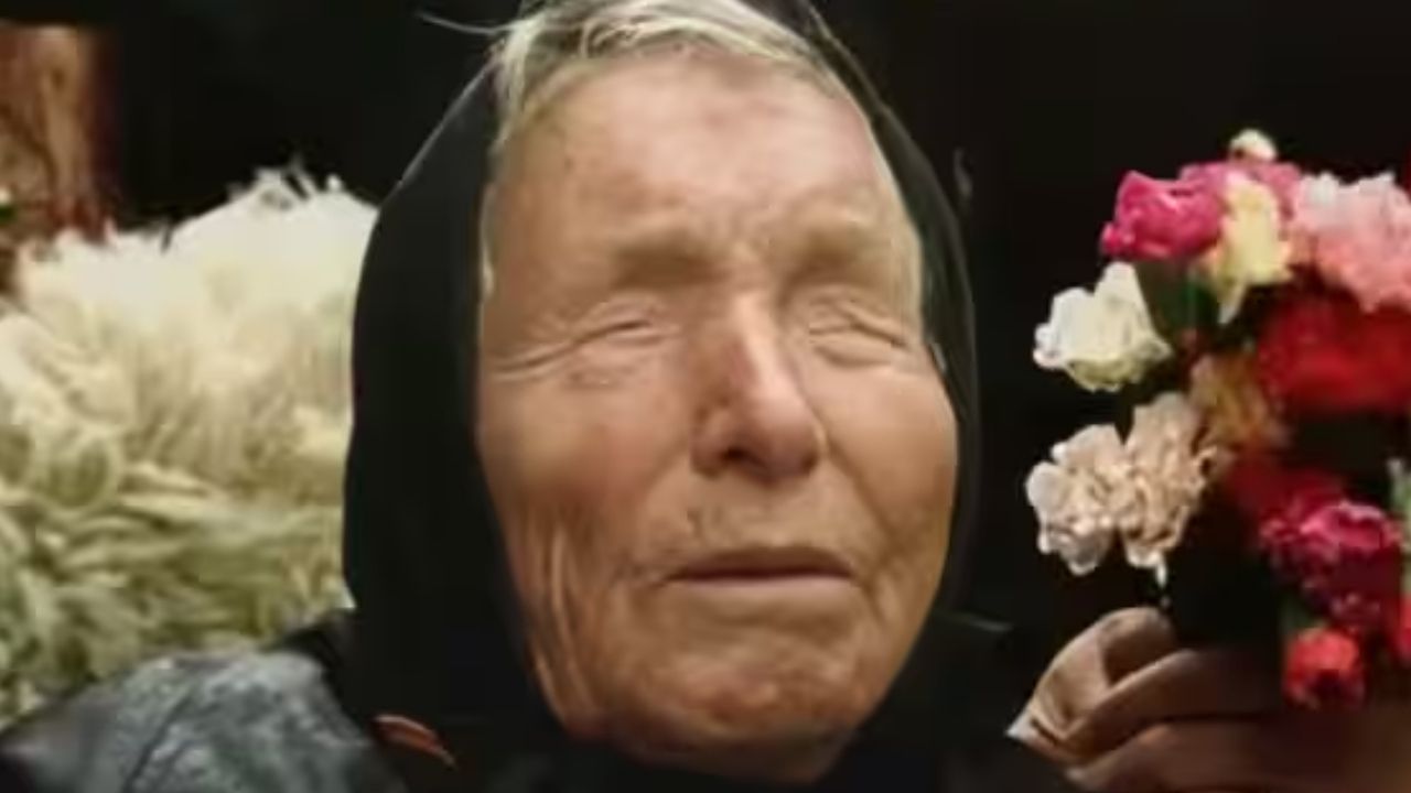 Baba Vanga: অগস্টেই দুনিয়ায় 'ডবল ফায়ার'! বাবা ভাঙ্গার ভবিষ্যদ্বাণী মিলে গেলে পৃথিবী হবে উথাল পাথাল... Baba Vanga: অগস্টেই দুনিয়ায় 'ডবল ফায়ার'! বাবা ভাঙ্গার ভবিষ্যদ্বাণী মিলে গেলে পৃথিবী হবে উথাল পাথাল...