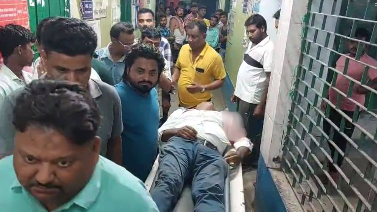 Bankura: তৃণমূল নেতাকে গুলি করে খুন, ভোটের আগে কী চলছে বাঁকুড়ায়?