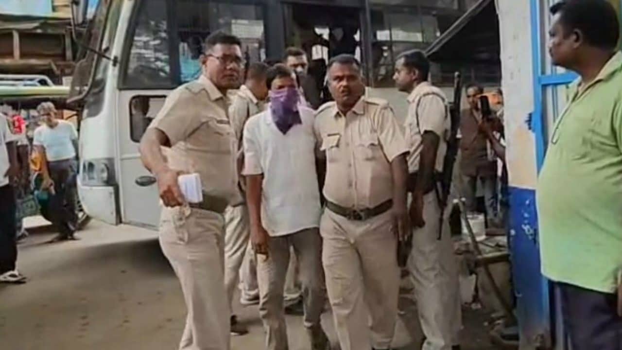 Birbhum: ১২ কংগ্রেস ও সিপিএম কর্মীকে সশ্রম যাবজ্জীবন কারাদণ্ড দিল আদালত, কী হয়েছিল ২০২৩ সালের ফেব্রুয়ারিতে?