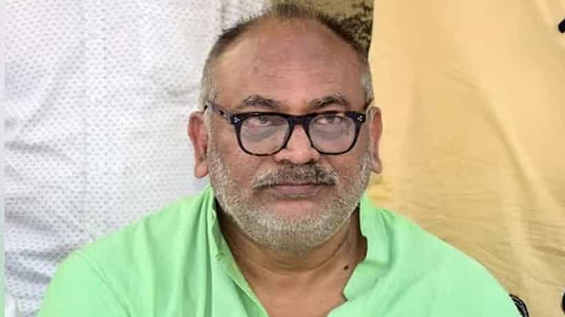 Chandranath Sinha: মিলল রাজ্যপালের অনুমোদন, নিয়োগ দুর্নীতিতে আদালতে আত্মসমপর্ণের নির্দেশ মন্ত্রী চন্দ্রনাথ সিনহাকে