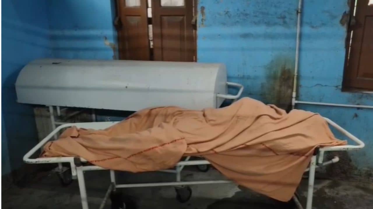 Fever Panic: গা দিয়ে যেন আগুন ছুটছে, প্রবল শ্বাসকষ্ট,  ইঁদুর জ্বরের আবহে মৃত্যু ১৪ বছরের কিশোরের