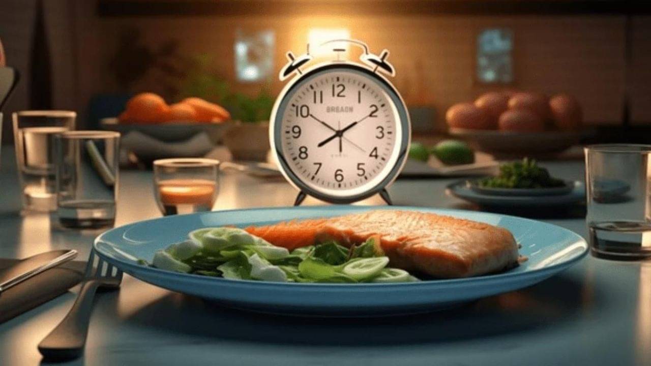 Lifestyle Tips: দীপিকা থেকে অক্ষয়, কেন বলি সেলিব্রিটিরা ৭টার মধ্যে সেড়ে নেন ডিনার?