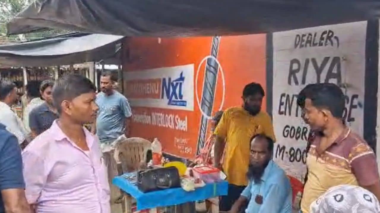 Fake Doctors: TV9 বাংলার খবরের জের, মালদহে ভুয়ো ডাক্তার ধরতে এবার অভিযানের নির্দেশ জেলাশাসকের