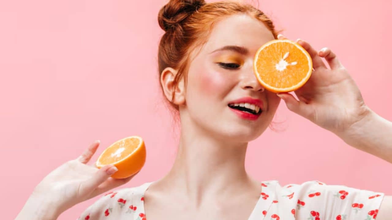 ফলের রসে এবার কমবে মুখের বলিরেখা, কায়দাটা শুধু জেনে নিন