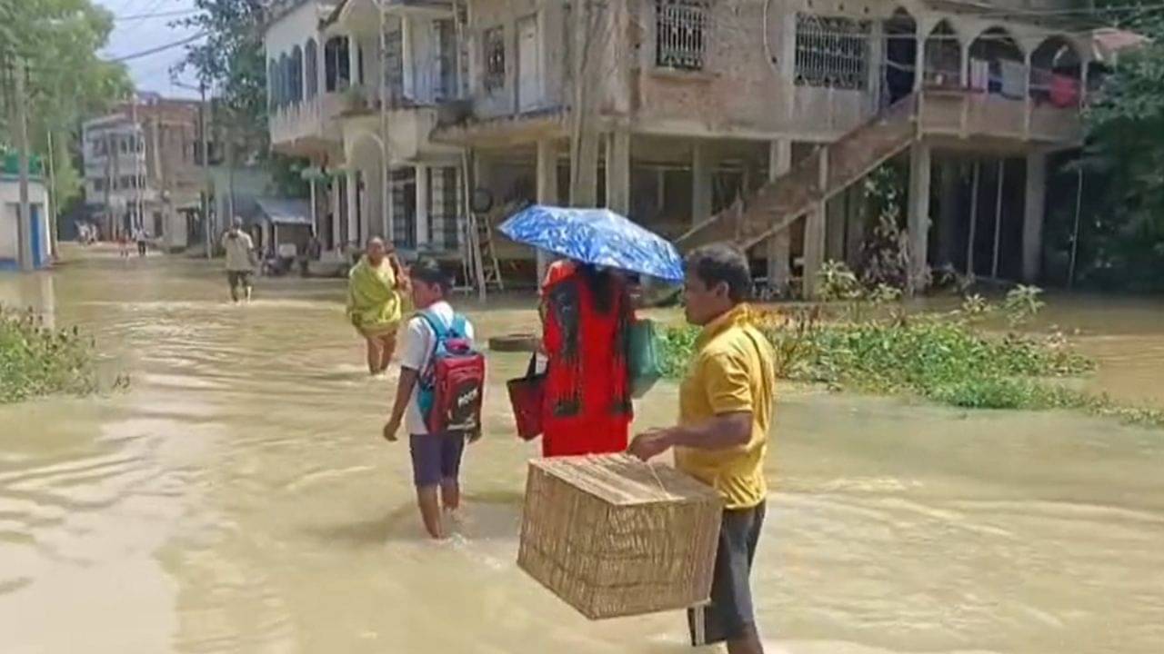 Ghatal: জল ছাড়ার পরিমাণ বাড়াল DVC, পুজোর আগে ফের বাংলায় প্লাবনের আশঙ্কা?