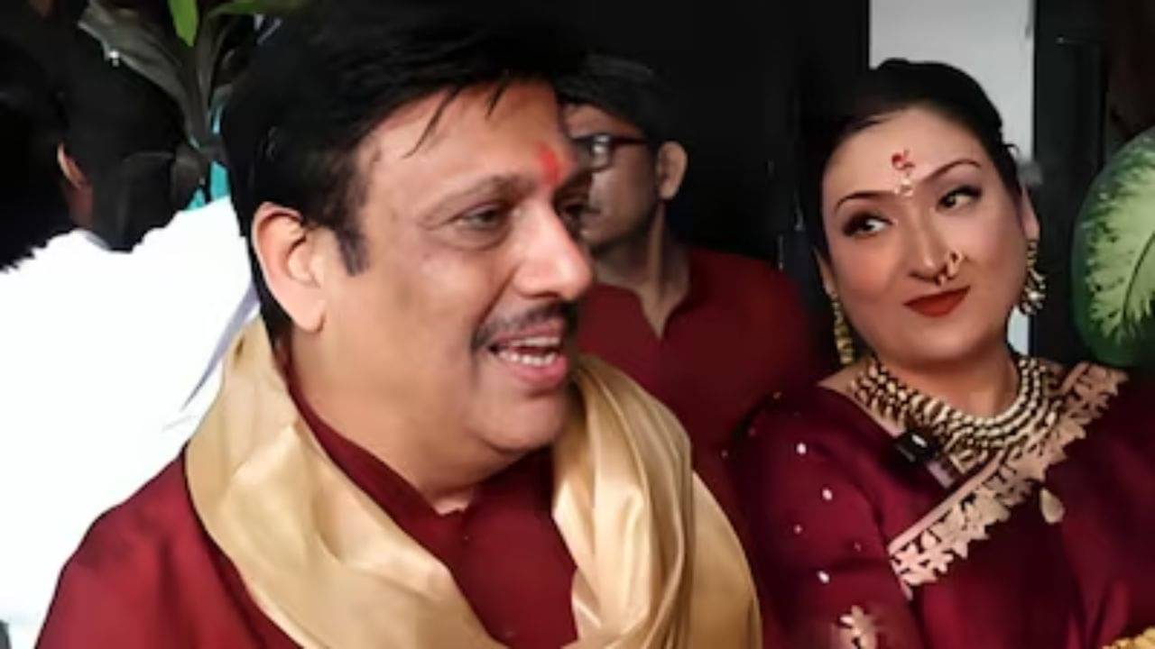 Govinda: কন্ট্রোভার্সি চাই? গণেশ দর্শনে এসে আচমকা বলে উঠলেন সুনীতা, স্ত্রীয়ের কথা শুনে গোবিন্দা কী বললেন?