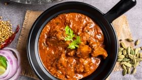 রান্না করা চিকেন ফ্রিজে রেখে কতদিন খাওয়া যায় জানেন? রান্না করা চিকেন ফ্রিজে রেখে কতদিন খাওয়া যায় জানেন?