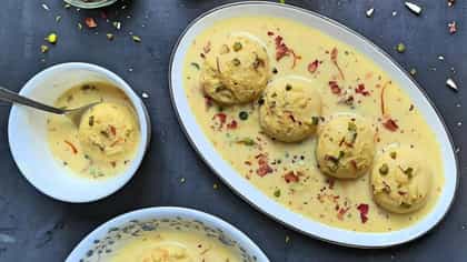 পেটুক ভাইয়ের মিষ্টিমুখ, বাড়িতেই বানান দোকানের মতো টেস্টি রসমালাই