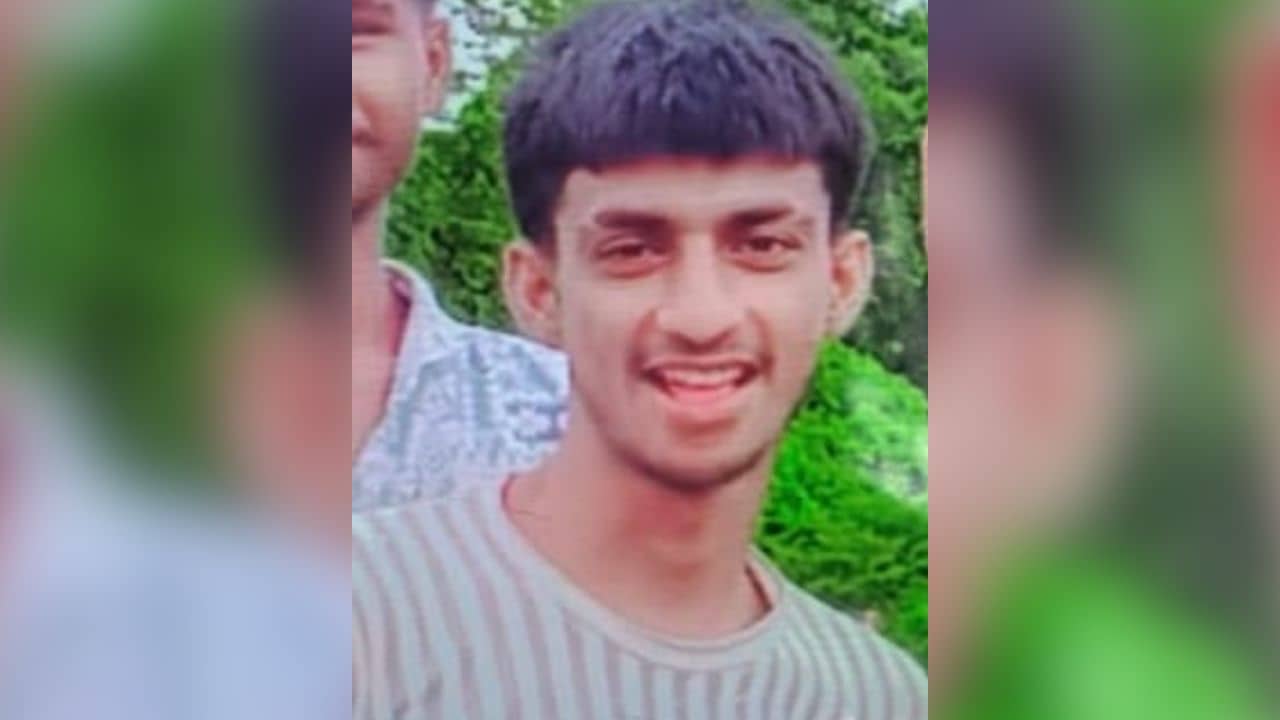 Howrah: বন্ধুদের সঙ্গে বাজি ধরে ঝিল পারাপার করতে গিয়েছিলেন, মর্মান্তিক পরিণতি...