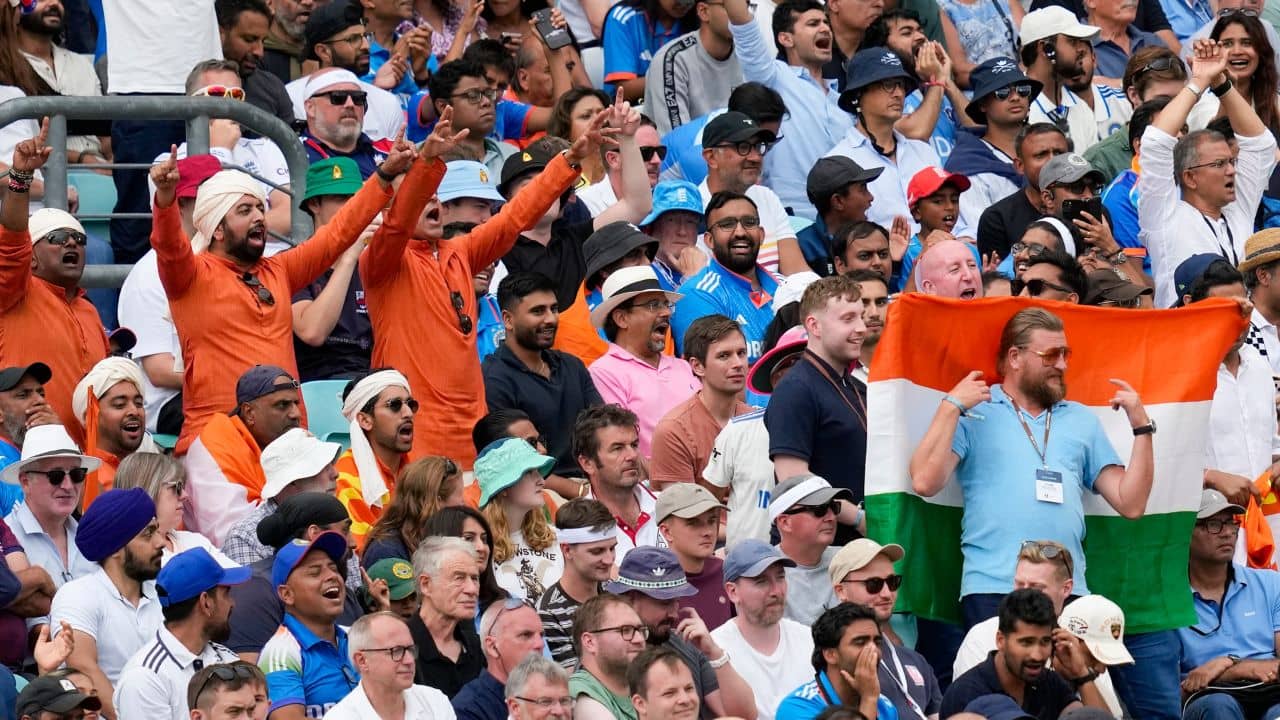 IND vs ENG: ম্যাচ জিন্দা হ্যায়! রুদ্ধশ্বাস পরিস্থিতিতে মন্দ আলো-বৃষ্টি, ম্যাচ গড়াল পঞ্চম দিনে