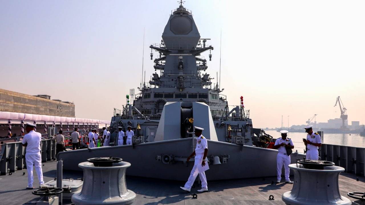 Indian Army: আরও বাড়ছে ক্ষমতা, চিন-আমেরিকাকেও টেক্কা! প্রজেক্ট ১৮-র কাজ শুরু করতে চলেছে ভারত