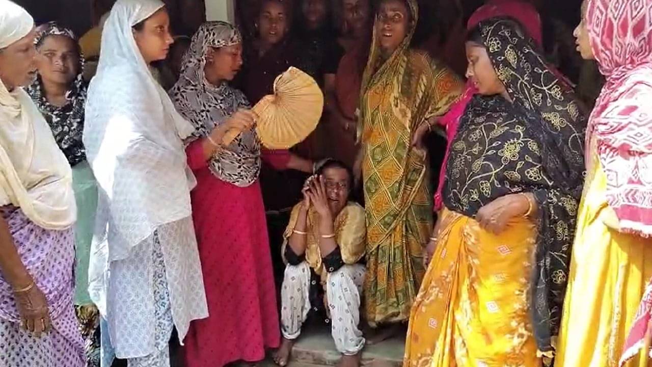 Jalpaiguri: কিশোরের মৃত্যুতে বাড়ছে আতঙ্ক, উদ্বেগের মধ্যেই সেই সন্ন্যাসীকাটা গ্রামেই নামল শোকের ছায়া