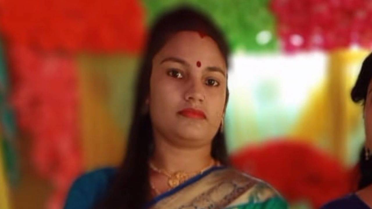 Burdwan: মোবাইল আনতে যাচ্ছি বলে বেরল..., পুরীর হোটেলে প্রেমিকের সঙ্গে কী ঘটল মিতালির!