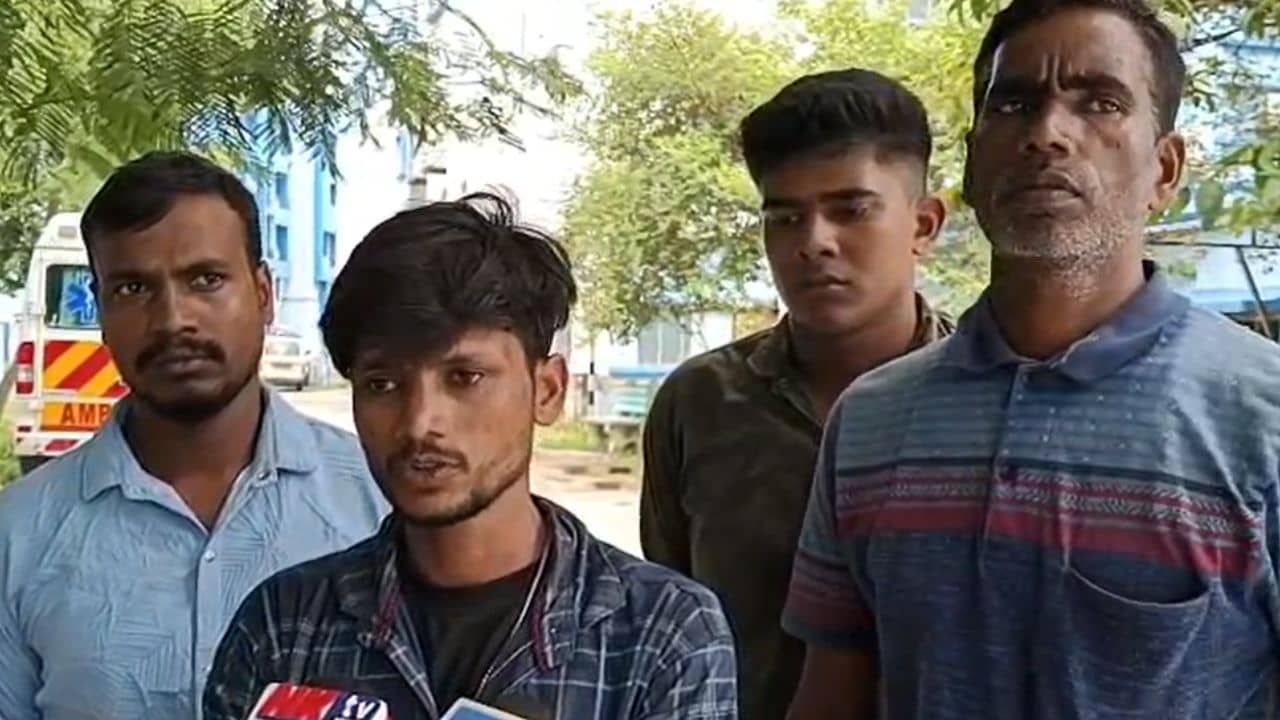 Malda Flood: বন্যায় পেটে ঢুকল বিষ-জল? কয়েক ঘণ্টার মধ্যেই শেষ শাশুড়ি, বউমা, নাতনি