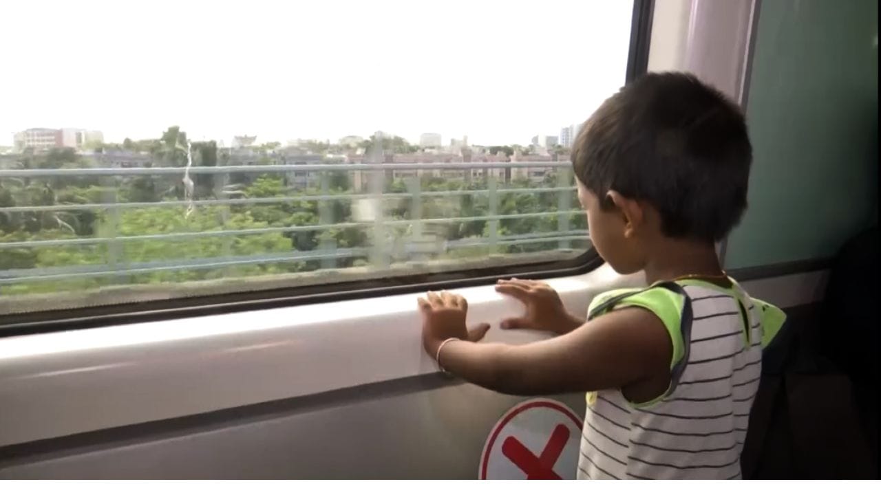 Kolkata Metro: শহরে ইতিহাস গড়ার অপেক্ষা! ঠিক কতক্ষণ অন্তর চলবে নতুন রুটের মেট্রো Kolkata Metro: শহরে ইতিহাস গড়ার অপেক্ষা! ঠিক কতক্ষণ অন্তর চলবে নতুন রুটের মেট্রো