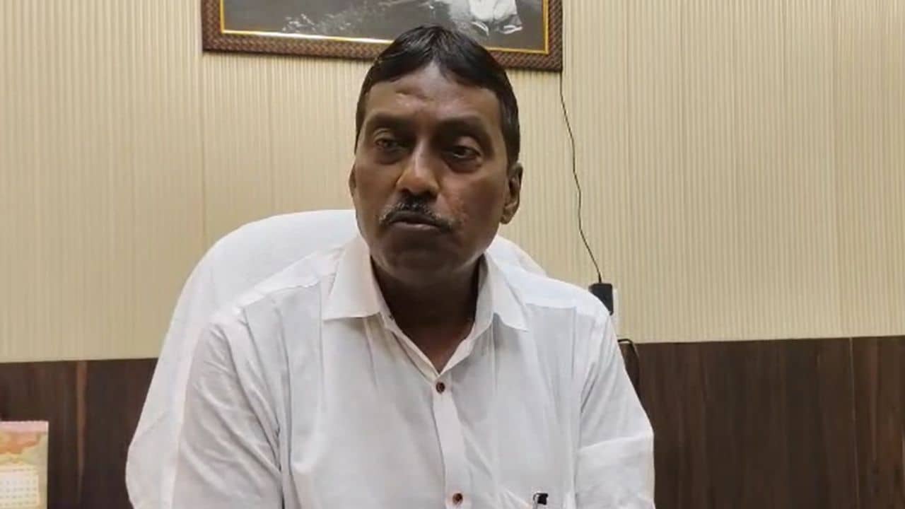 Panihati-Threat Call: দিন নেই-রাত নেই, প্রাণে মেরে ফেলা হবে বলে আসছে ফোন, আতঙ্কিত কাউন্সিলর