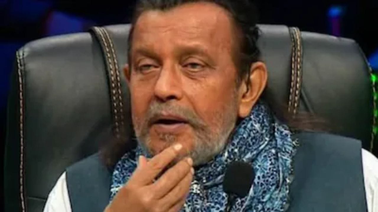 একসঙ্গে ৬৫ ছবির শুটিং সেরেছেন মিঠুন চক্রবর্তী, জানেন মহাগুরুর ঝুলিতে কতগুলো সিনেমা রয়েছে? একসঙ্গে ৬৫ ছবির শুটিং সেরেছেন মিঠুন চক্রবর্তী, জানেন মহাগুরুর ঝুলিতে কতগুলো সিনেমা রয়েছে?