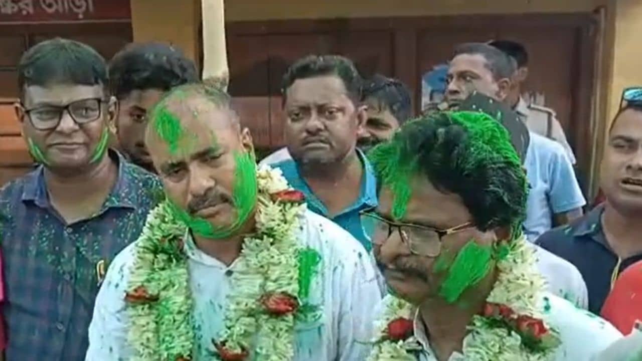 EMID: দলীয় হুইপ মেনে হয়নি বোর্ড গঠন, চেয়ারম্যানের পর একে একে সদস্যদের পদত্যাগের পালা