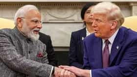 সেপ্টেম্বরে মোদী-ট্রাম্প বৈঠকের জল্পনা, কী নিয়ে হবে কথ...