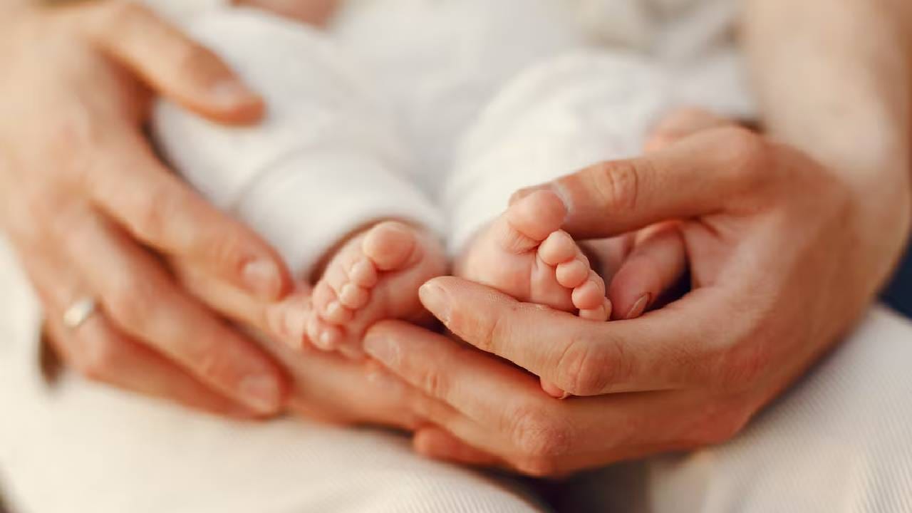 World's Oldest Baby: ৩১ বছরের ‘সদ্যোজাত’ ড্যানিয়েলকে চেনেন? World's Oldest Baby: ৩১ বছরের ‘সদ্যোজাত’ ড্যানিয়েলকে চেনেন?