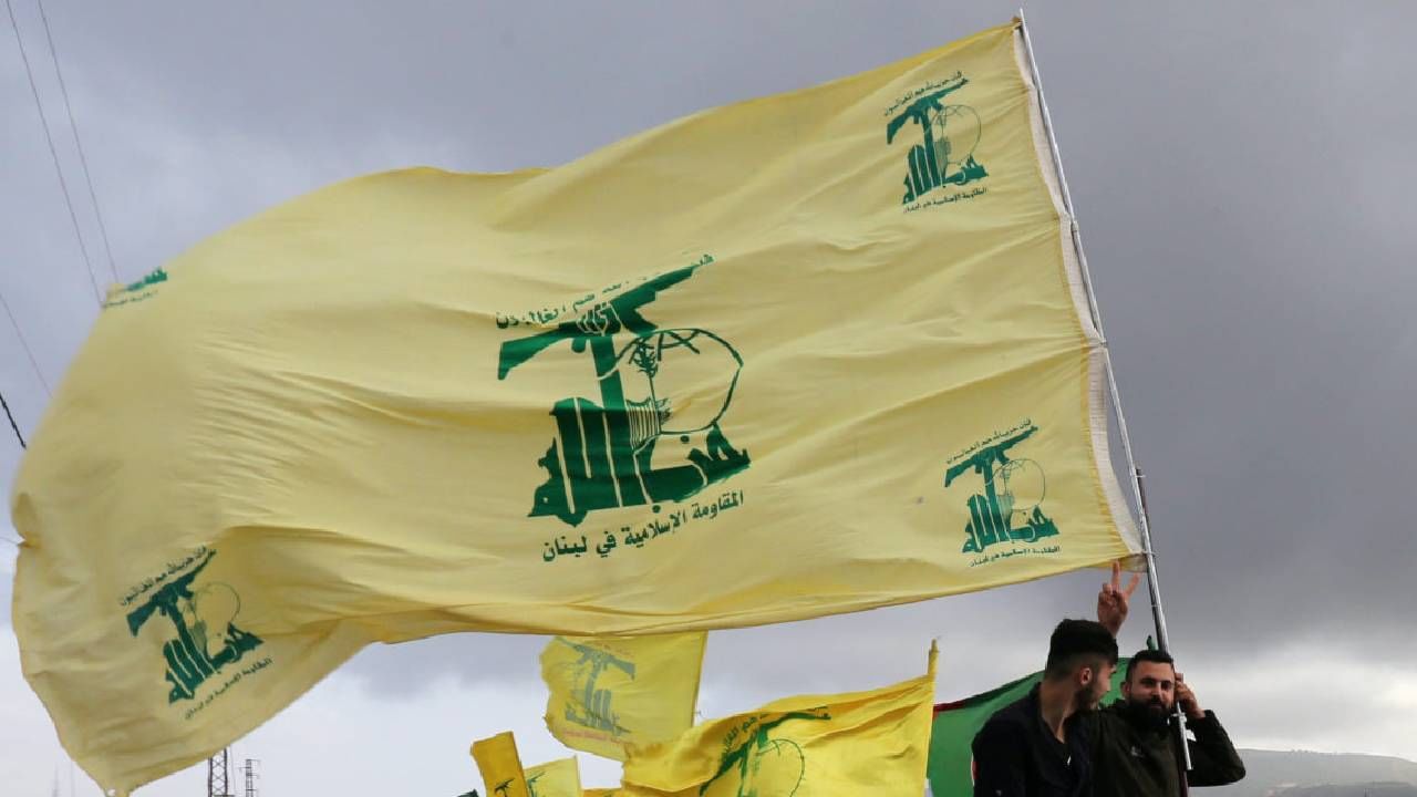 Lebanon: শরিয়তি শাসন প্রতিষ্ঠা করতে চাইছে হিজবুল্লা, জানুন কীভাবে Lebanon: শরিয়তি শাসন প্রতিষ্ঠা করতে চাইছে হিজবুল্লা, জানুন কীভাবে