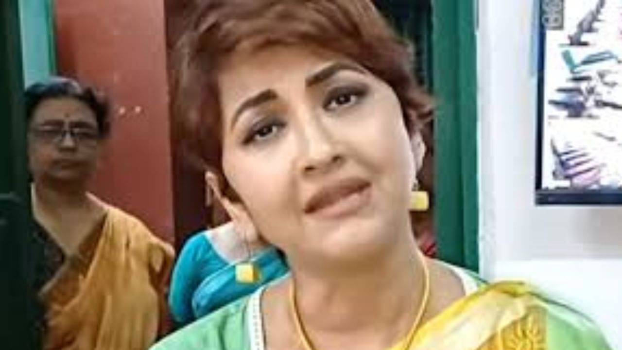 Rachana Banerjee: বিতর্কে জড়াতেই রচনার সঙ্গে সম্পর্ক স্থাপন! এবার বড় কথা বিধায়কের
