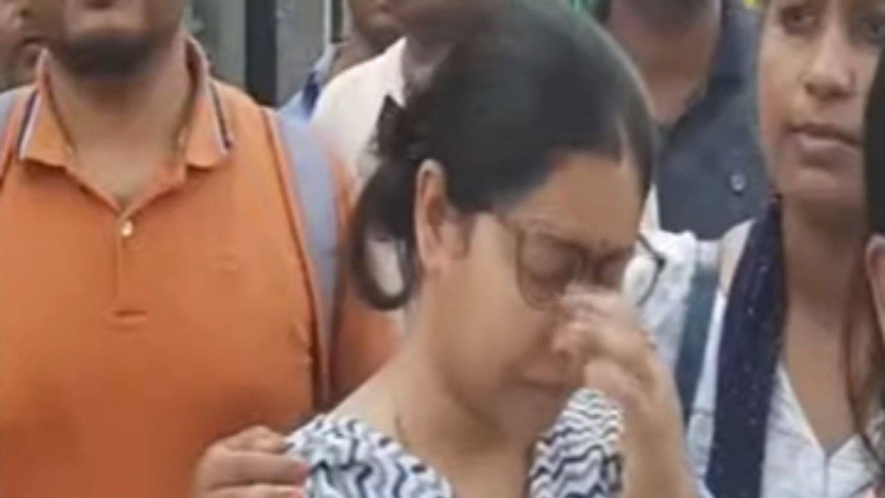 SSC Scam: যোগ্যদের কারা চাকরি চুরি করেছিল? SSC তালিকা প্রকাশের আগেই TV9 বাংলার হাতে দাগিদের নাম