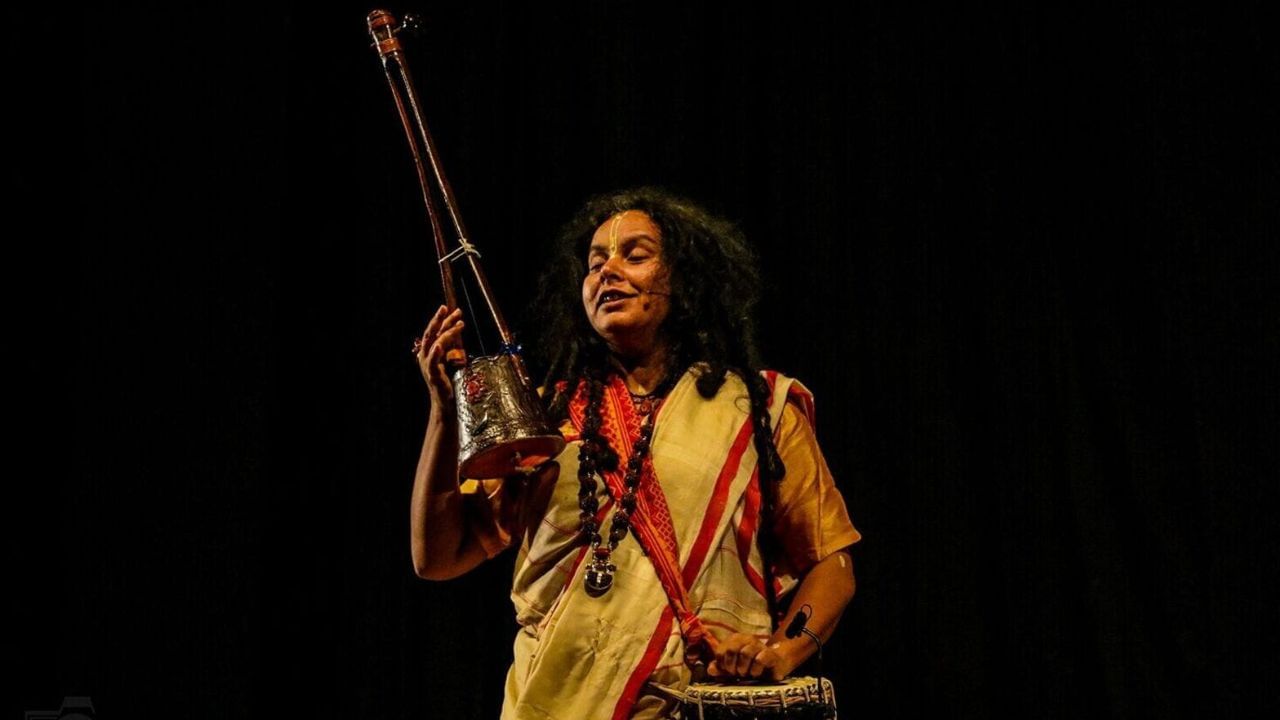 'দ্য বেঙ্গল ফাইলস'-এ পার্বতী বাউলের গান, শহরে কি মুক্তি পাবে ছবি? 'দ্য বেঙ্গল ফাইলস'-এ পার্বতী বাউলের গান, শহরে কি মুক্তি পাবে ছবি?