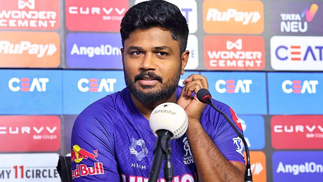 Sanju Samson: ছাড়ার অনুরোধ রাজস্থান রয়্যালসকে, ধোনির টিমে সঞ্জু স্যামসন!