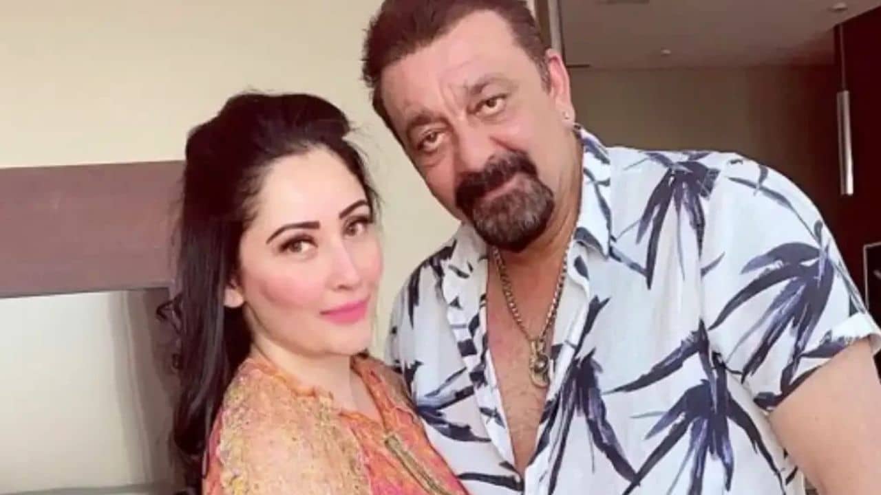 নায়িকার প্রেমে পড়েছেন, বউকে মিথ্যে বলেছেন সঞ্জয়, ফাঁস হয়ে গেল সত্যি