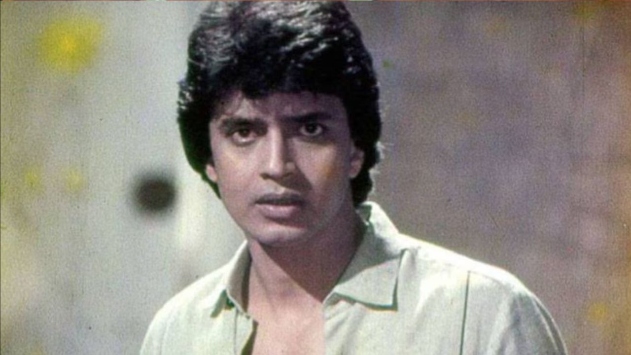 মিঠুনের সঙ্গে কাজ করতে চাইতেন না কোনও হিরোইন, কার জন্যে ফেরে ভাগ্য? মিঠুনের সঙ্গে কাজ করতে চাইতেন না কোনও হিরোইন, কার জন্যে ফেরে ভাগ্য?