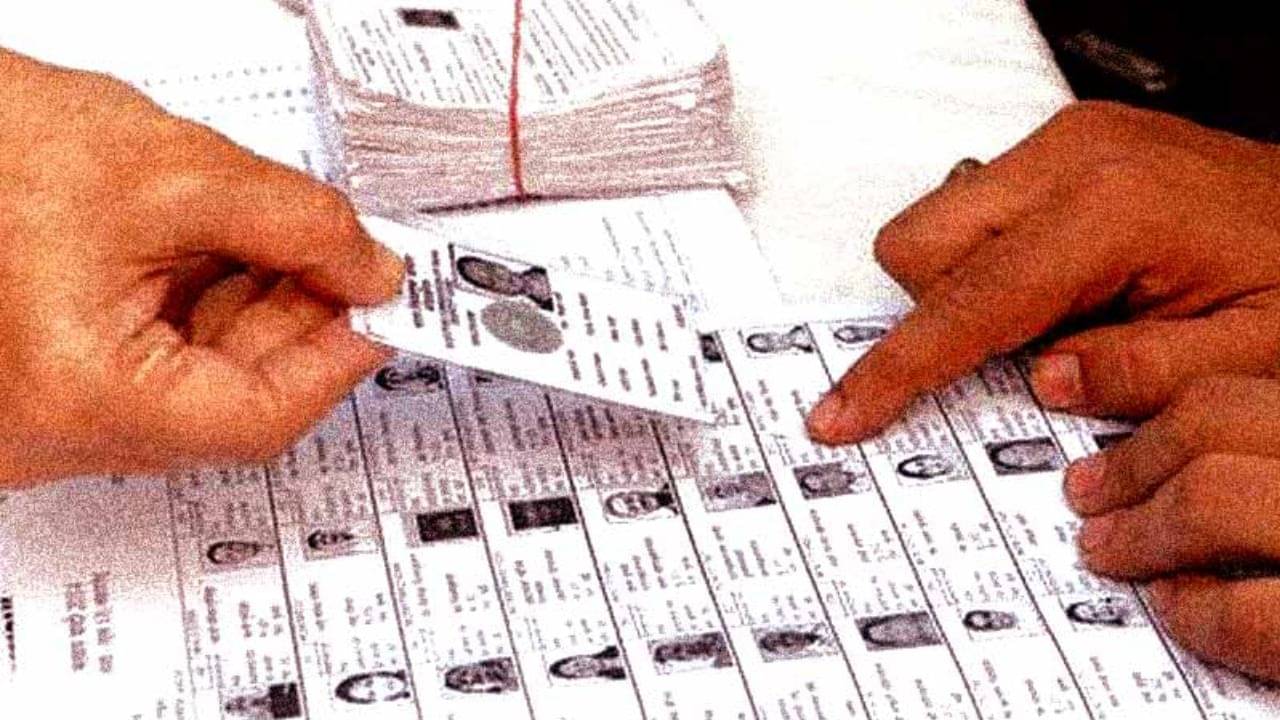 SIR in West Bengal: বাংলায় SIR আগেই হবে? কী বলছে কমিশন