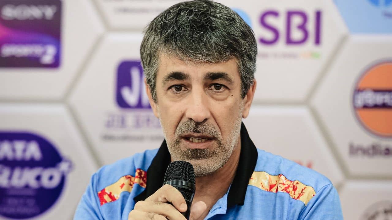 Kolkata Derby: হিরো হতে চাই..., ডার্বি নিয়ে সাফ জবাব অস্কার ব্রুজোর