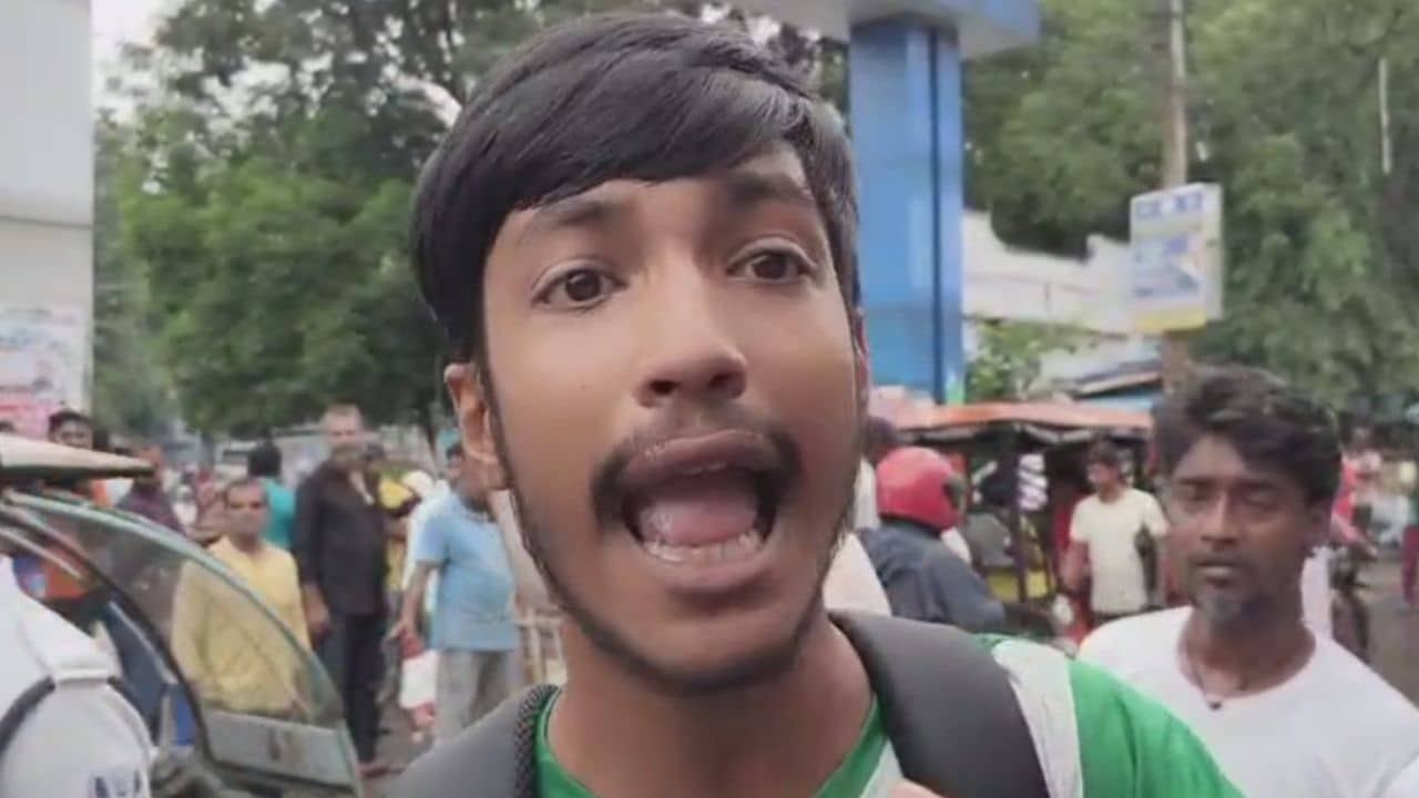 Hooghly: পুলিশ হোক আর নেতা হোক, গায়ে হাত তুললেই মারব, ট্রাফিক পুলিশের কলার ধরে টানাটানি, গ্রেফতার একাধিক