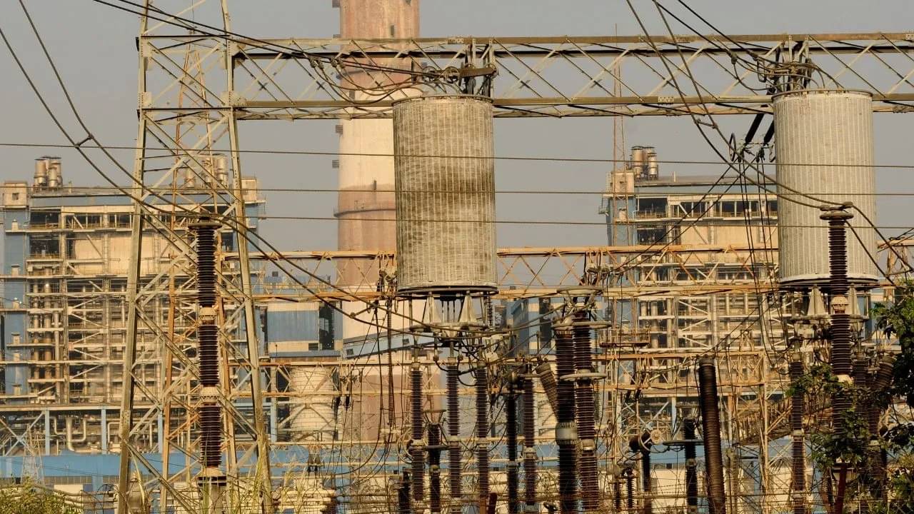 Power Plant: ৮০০ মেগাওয়াটের দুটি প্ল‍্যান্ট তৈরি হয়েছে, সুখবর দিলেন রাজ্যের বিদ্যুৎ মন্ত্রী