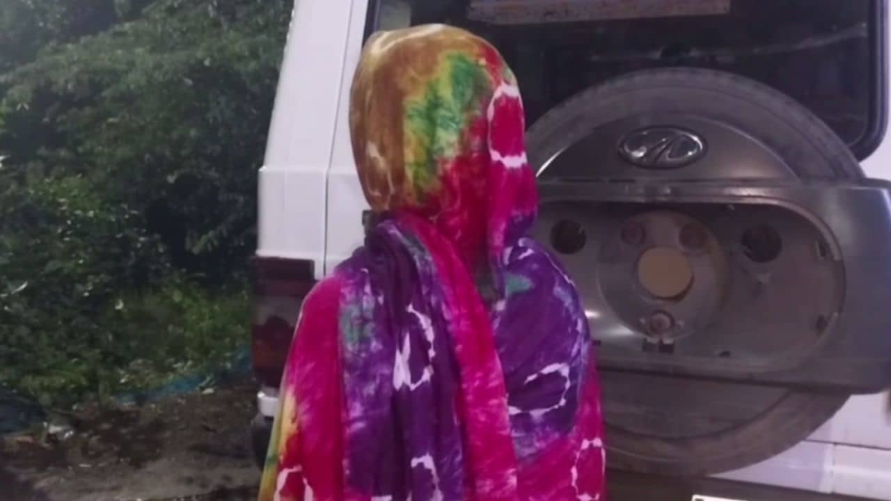 Kultali: গৃহবধূকে ব্ল্যাকমেল করে ধর্ষণের অভিযোগ, পলাতক অভিযুক্ত